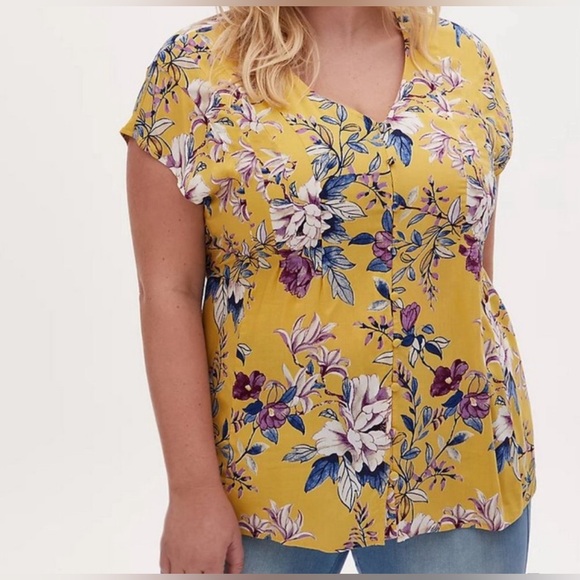 SOLD SOLD Torrid Fit And Flare Challis Button-Front Top - Picture 5 of 6